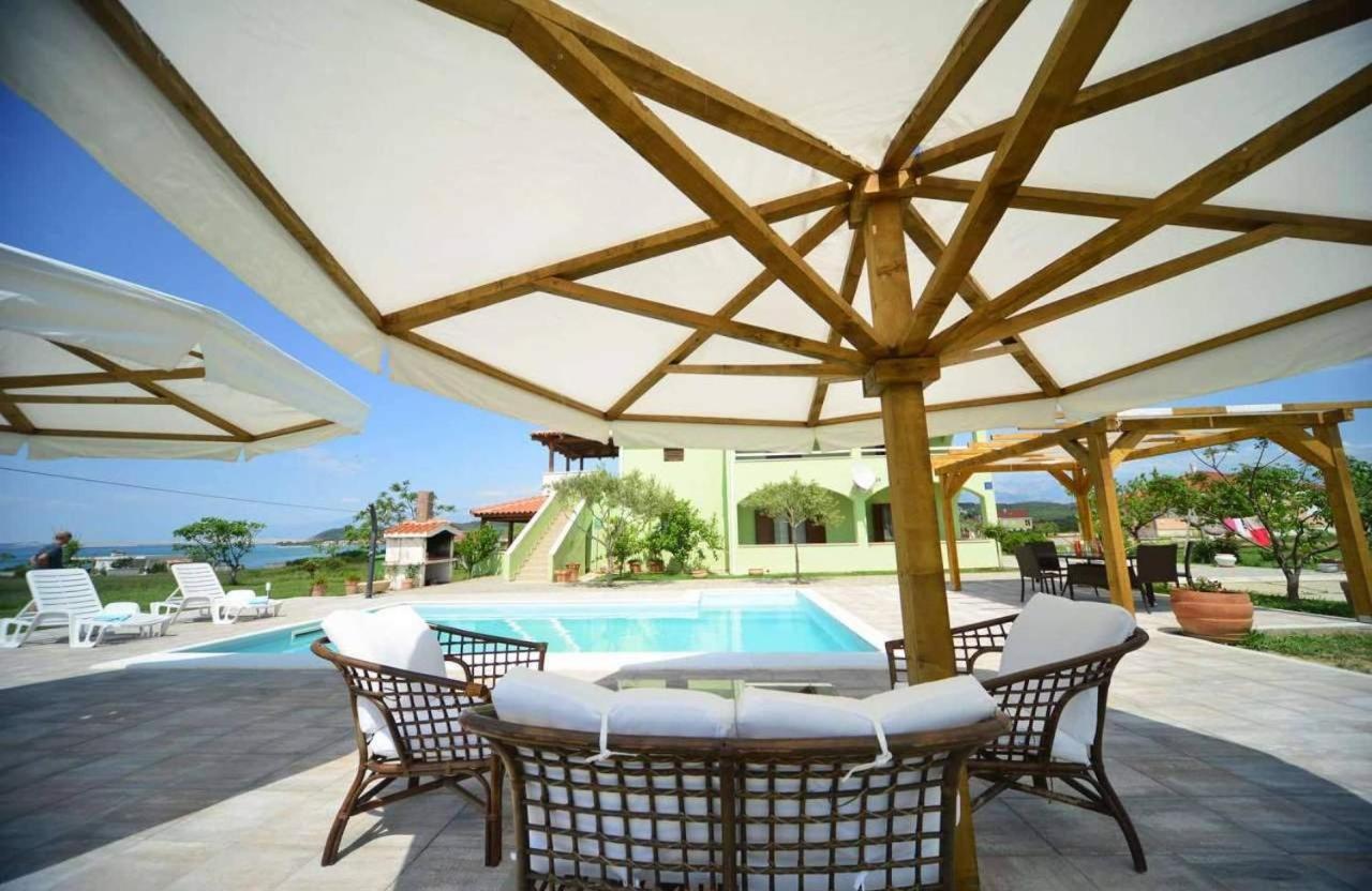 Apartment 1 With Pool And Sea View *